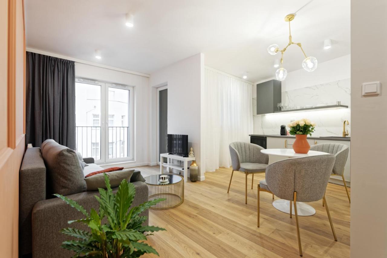 Apartament Prestige /Miejsce Parkingowe Poznań Kültér fotó