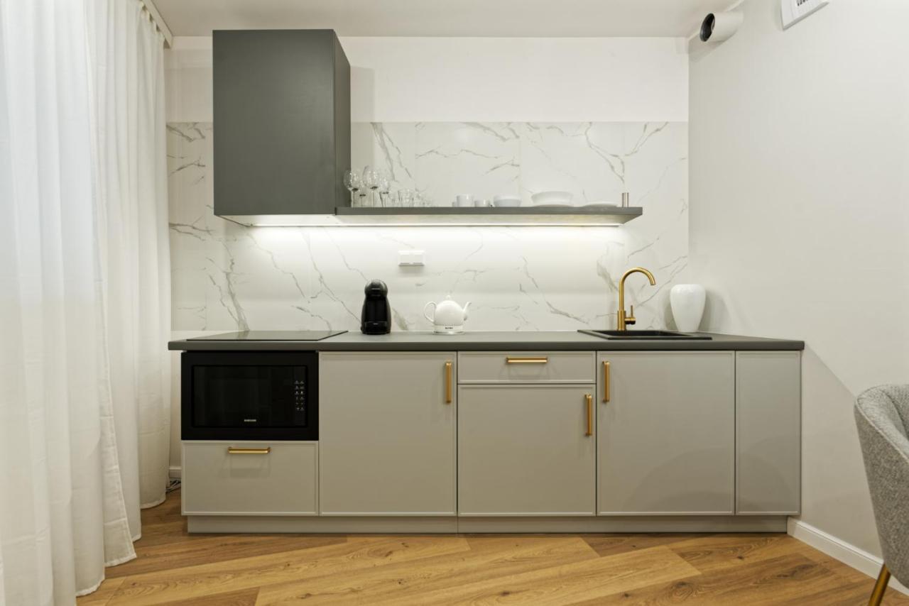Apartament Prestige /Miejsce Parkingowe Poznań Kültér fotó